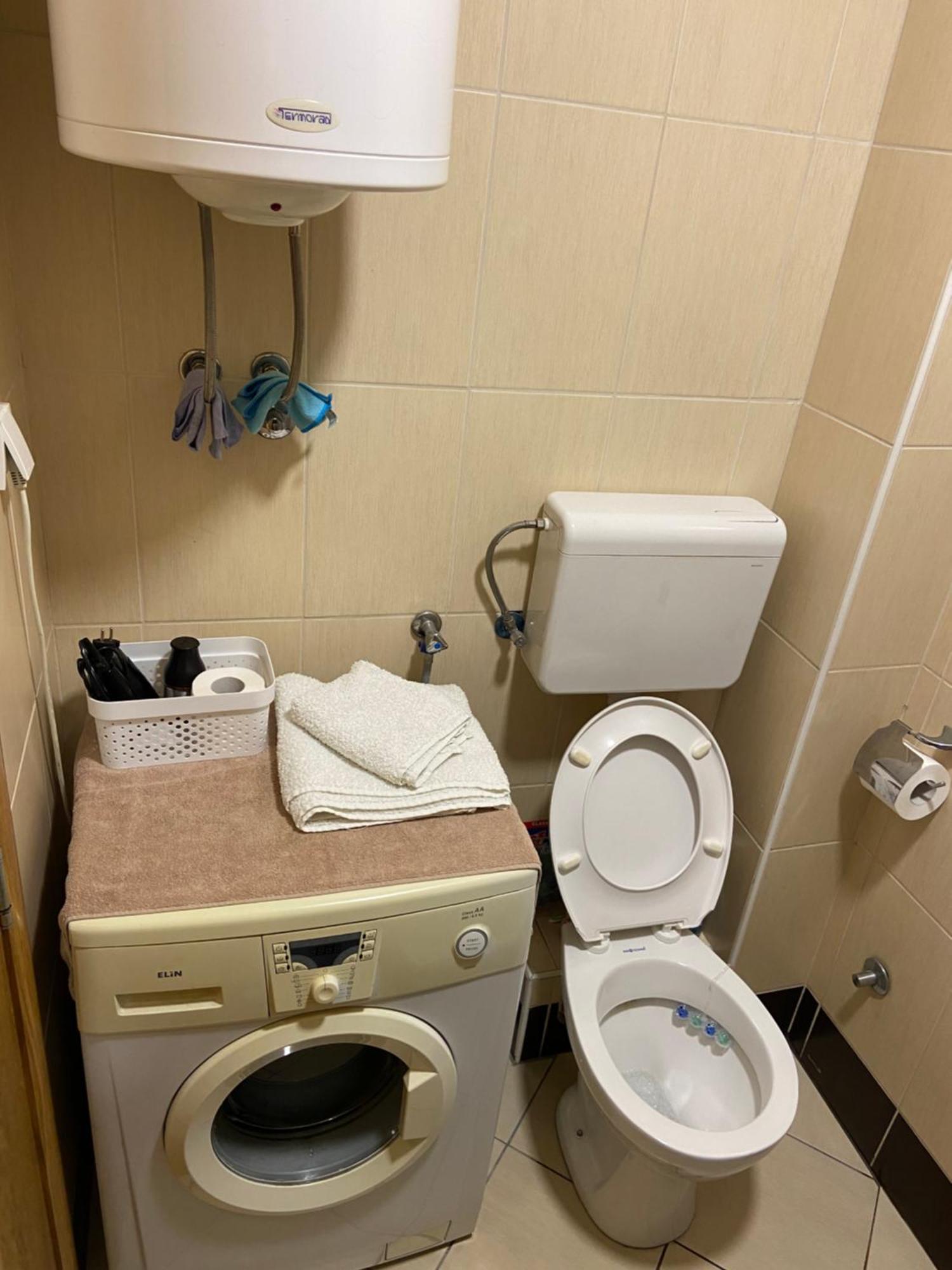 Mila Apartment Novi Sad Bagian luar foto